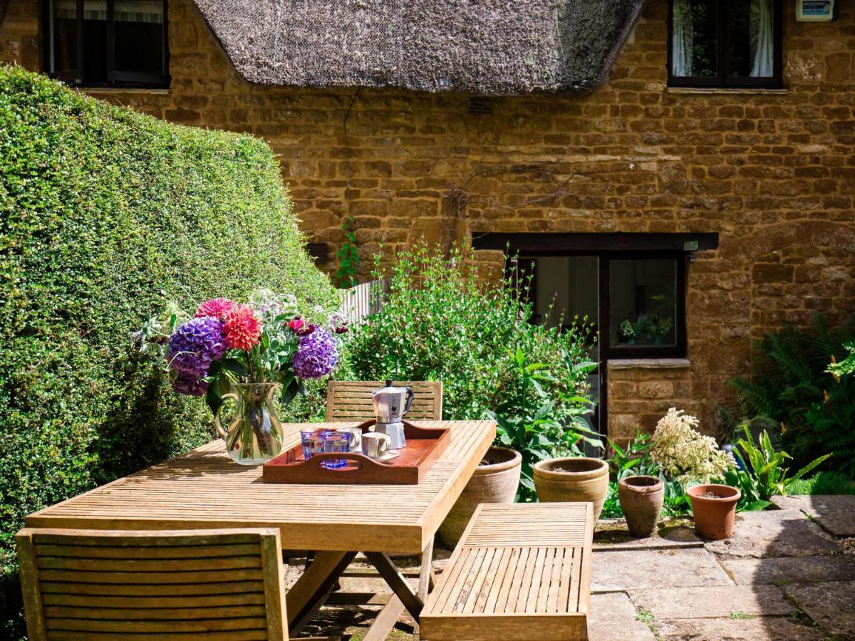 Lily Cottage Tew Extérieur photo