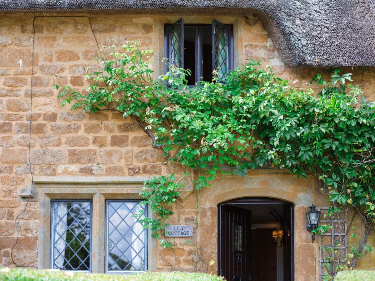 Lily Cottage Tew Extérieur photo
